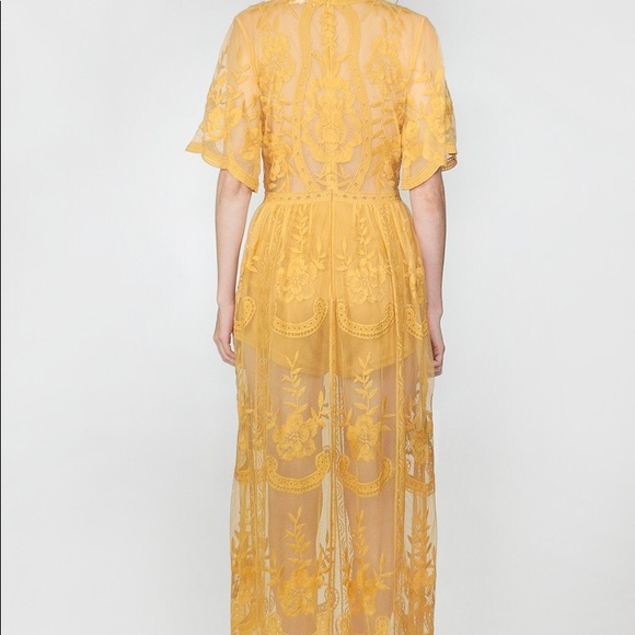 Deep-V Lace Maxi - Picture 8 of 8